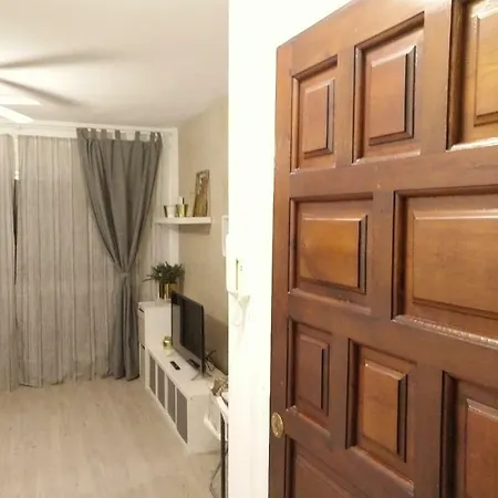 Estudios Playamar 아파트 *