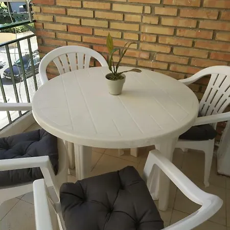 Royalhomes Estudios Playamar